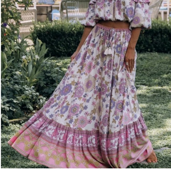 Boho Pink gypsy floral print ruffle hem Maxi skirt - Picture 3 of 5